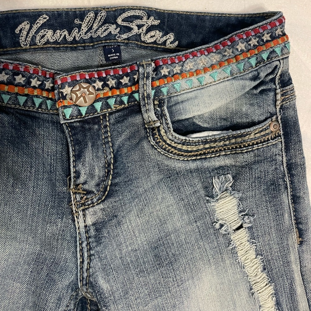 Vanilla star, embroidered waist belt jeans
